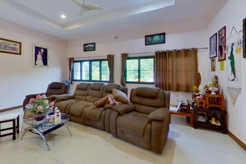 Haus in San Kamphaeng, Thailand 4 Schlafzimmer № 139690 - Foto 3