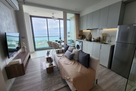 Condominio de 3 dormitorios en Cha-am, Tailandia № 168763 - foto 1
