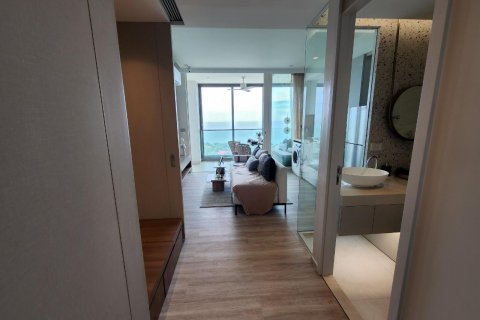 Condominio de 3 dormitorios en Cha-am, Tailandia № 168763 - foto 2