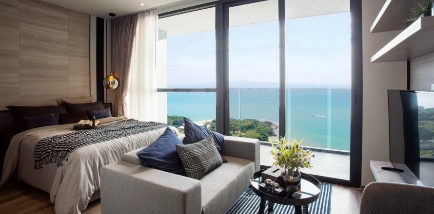 Studio in the Condo in Pattaya, Thailand in Andromeda Condominium № 25449