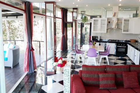Chalet de 3 dormitorios en Chiang Rai, Tailandia № 140570 - foto 2
