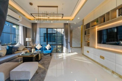Casa de 4 dormitorios en Phuket, Tailandia № 150409 - foto 3