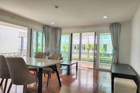 Condominio de 2 dormitorios en Hua Hin, Tailandia № 141168 - foto 3