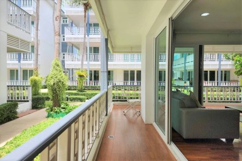 Condominio de 2 dormitorios en Hua Hin, Tailandia № 141168 - foto 6