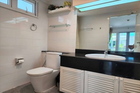 Condominio de 2 dormitorios en Hua Hin, Tailandia № 141168 - foto 9