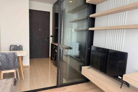 Condominio de 1 dormitorio en Bangkok, Tailandia № 173003 - foto 2