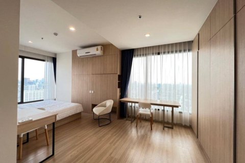 Condominio de 3 dormitorios en Chatuchak, Bangkok, Tailandia № 173002 - foto 8