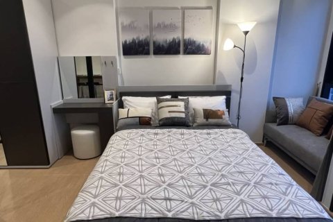 Condominio de 1 dormitorio en Bangkok, Tailandia № 172997 - foto 4
