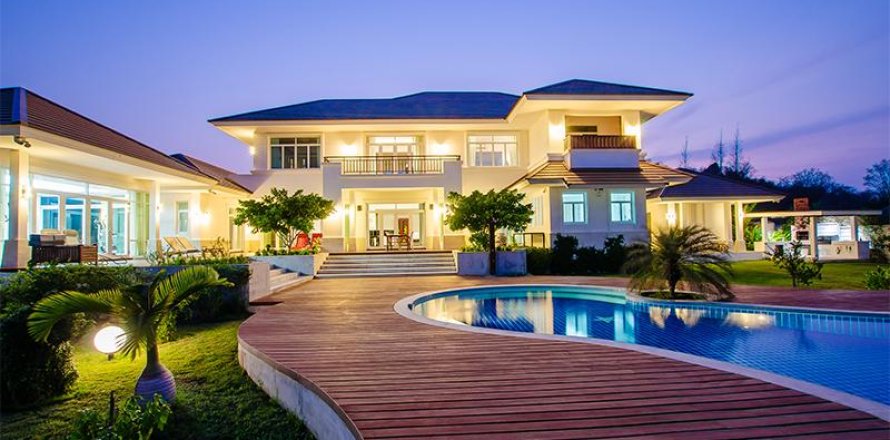 Chalet de 5 dormitorios en Hua Hin, Tailandia № 168536