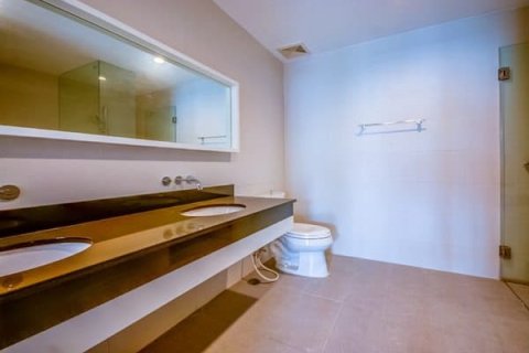 Condominio de 2 dormitorios en Hua Hin, Tailandia № 168534 - foto 13