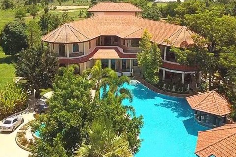 Chalet de 11 dormitorios en Hua Hin, Tailandia № 168535 - foto 30