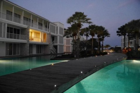 Ático de 2 dormitorios en Hua Hin, Tailandia № 168533 - foto 13