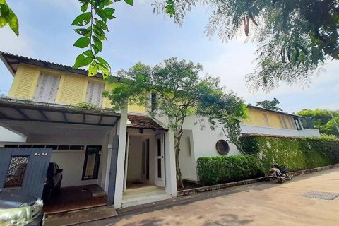 Villa à Hua Hin, Thaïlande 4 chambres № 168537
