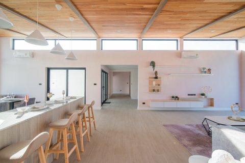 Chalet de 3 dormitorios en Hua Hin, Tailandia № 168539 - foto 18
