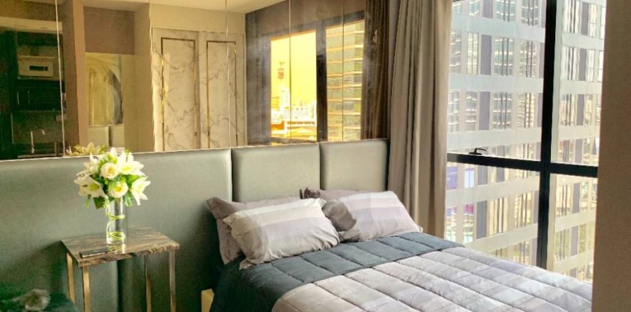 Estudio en el condominio en Bangkok, Tailandia № 172912