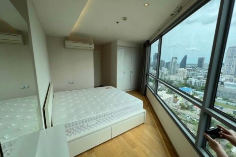 Condominio de 2 dormitorios en Watthana, Bangkok, Tailandia № 133904 - foto 5