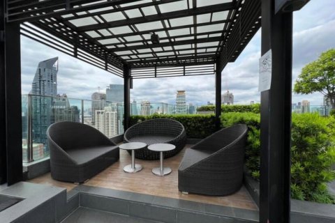 Condominio de 2 dormitorios en Watthana, Bangkok, Tailandia № 133904 - foto 15