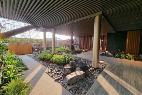 Chalet de 5 dormitorios en Bang Phli Yai, Tailandia № 133908 - foto 16