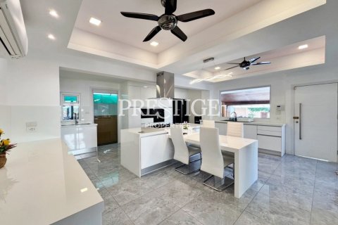 บ้านในพัทยา, ประเทศไทย 4 ห้องนอน № 198567 - รูปถ่าย 10
