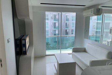 Condominio de 1 dormitorio en Pattaya, Tailandia № 205328 - foto 2