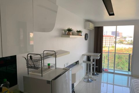 Estudio en el condominio en Pattaya, Tailandia № 205329 - foto 11