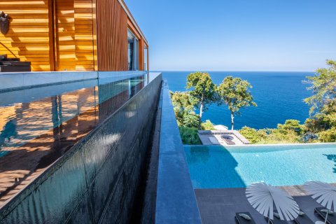Chalet de 4 dormitorios en Kathu, Tailandia № 156880 - foto 28