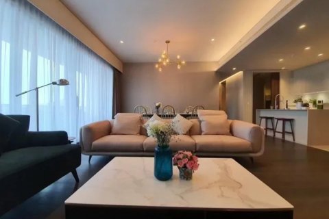 Condominio de 3 dormitorios en Watthana, Bangkok, Tailandia № 133849 - foto 15