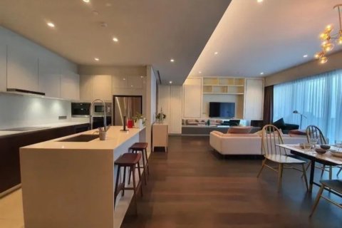 Condominio de 3 dormitorios en Watthana, Bangkok, Tailandia № 133849 - foto 19