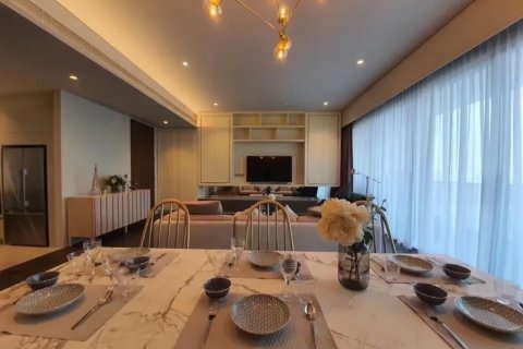 Condominio de 3 dormitorios en Watthana, Bangkok, Tailandia № 133849 - foto 26