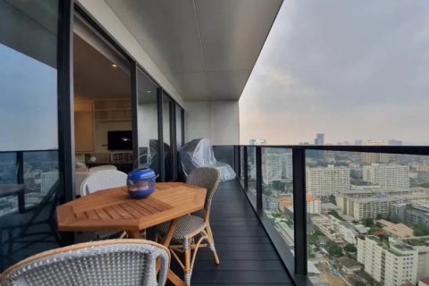 Condominio de 3 dormitorios en Watthana, Bangkok, Tailandia № 133849 - foto 23