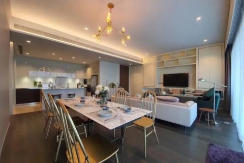 Condominio de 3 dormitorios en Watthana, Bangkok, Tailandia № 133849 - foto 20