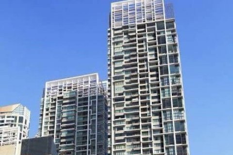 Condominio de 1 dormitorio en Khlong Toei, Bangkok, Tailandia № 133759 - foto 11