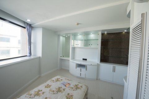 Condominio de 3 dormitorios en Bangkok, Tailandia № 65444 - foto 8
