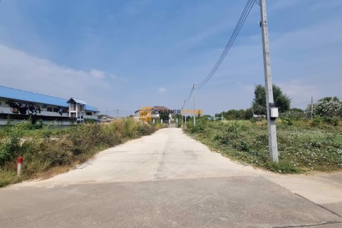 Terreno en Chonburi, Tailandia № 176551 - foto 8