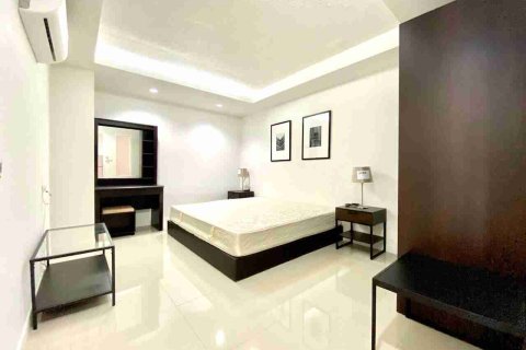 Condominio de 2 dormitorios en Bangkok, Tailandia № 183627 - foto 5
