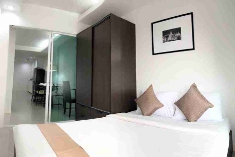 Condominio de 2 dormitorios en Bangkok, Tailandia № 183625 - foto 11