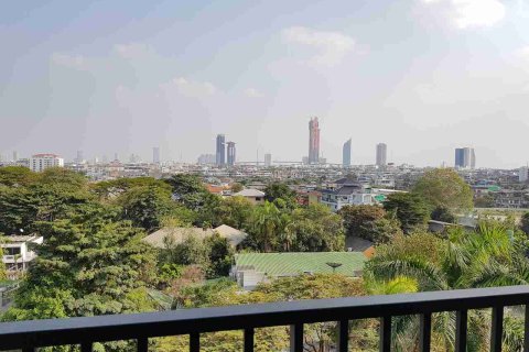 Condominio de 1 dormitorio en Thonburi, Bangkok, Tailandia № 183622 - foto 7