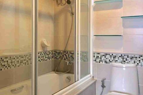 Condominio de 1 dormitorio en Bangkok, Tailandia № 183626 - foto 11