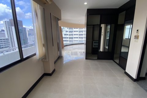 Condo à Ratchathewi, Bangkok, Thaïlande, 6 chambres  № 200805 - photo 18