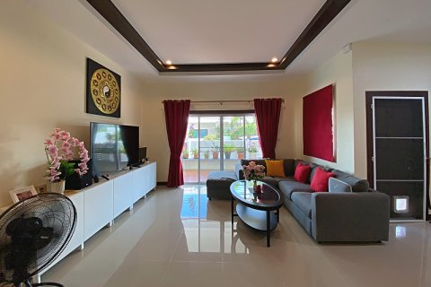 Chalet de 3 dormitorios en Hua Hin, Tailandia № 168320 - foto 14