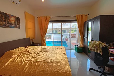 Chalet de 3 dormitorios en Hua Hin, Tailandia № 168320 - foto 20