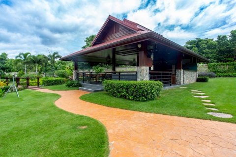 Chalet de 5 dormitorios en Hua Hin, Tailandia № 168319 - foto 7