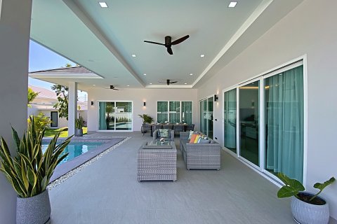 Chalet de 2 dormitorios en Hua Hin, Tailandia № 168286 - foto 5