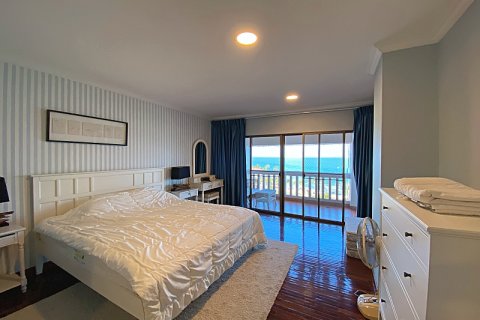 Condominio de 2 dormitorios en Hua Hin, Tailandia № 168287 - foto 10