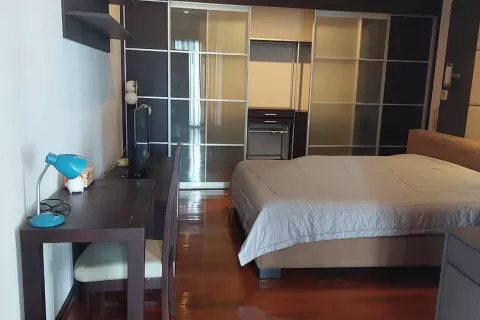 Estudio en el condominio en Watthana, Bangkok, Tailandia № 141935 - foto 7