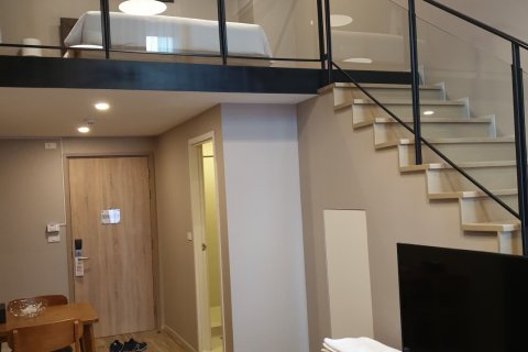 Estudio en el condominio en Sathon, Bangkok, Tailandia № 141933 - foto 8