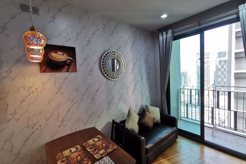 Condo à Khlong Toei, Bangkok, Thaïlande, 1 chambre № 47842 - photo 8