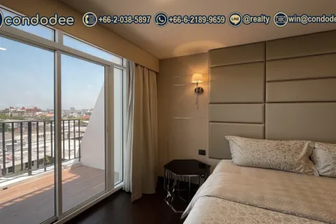 Condo in Sathon, Bangkok, Thailand, 3 bedrooms № 201076 - photo 4