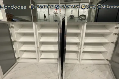 Condo in Sathon, Bangkok, Thailand, 3 bedrooms № 201076 - photo 17