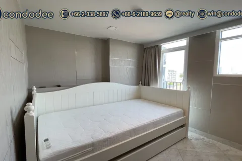 Condo in Sathon, Bangkok, Thailand, 3 bedrooms № 201076 - photo 16